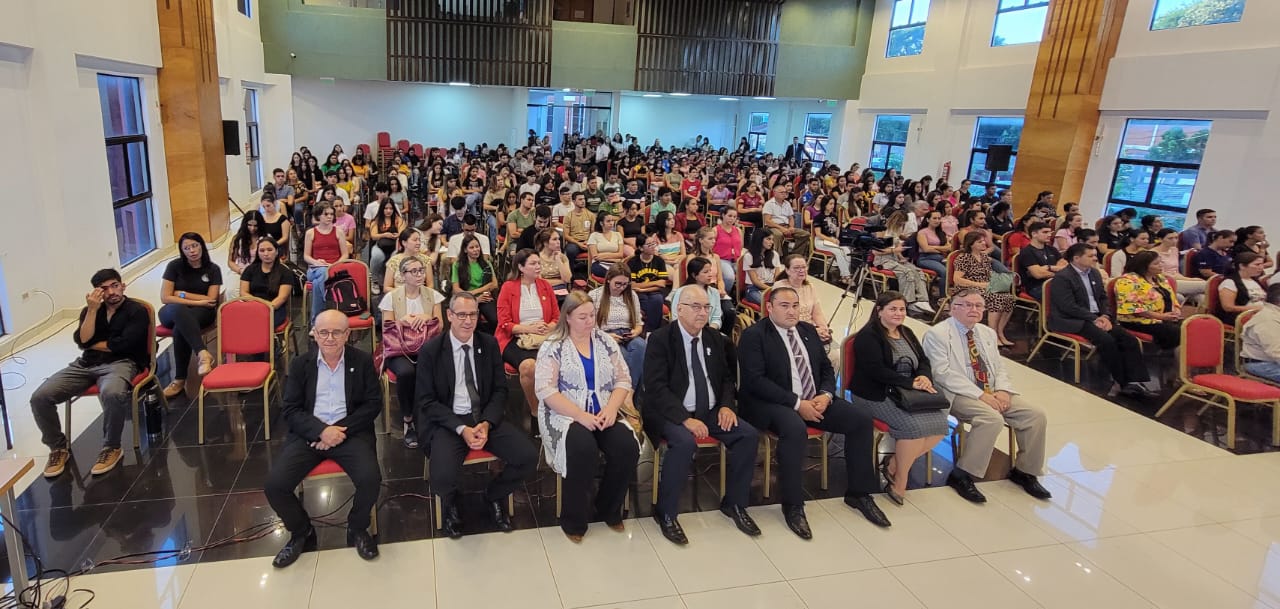 Ceremonia de apertura del año académico 2024 con ponencia magistral del ...