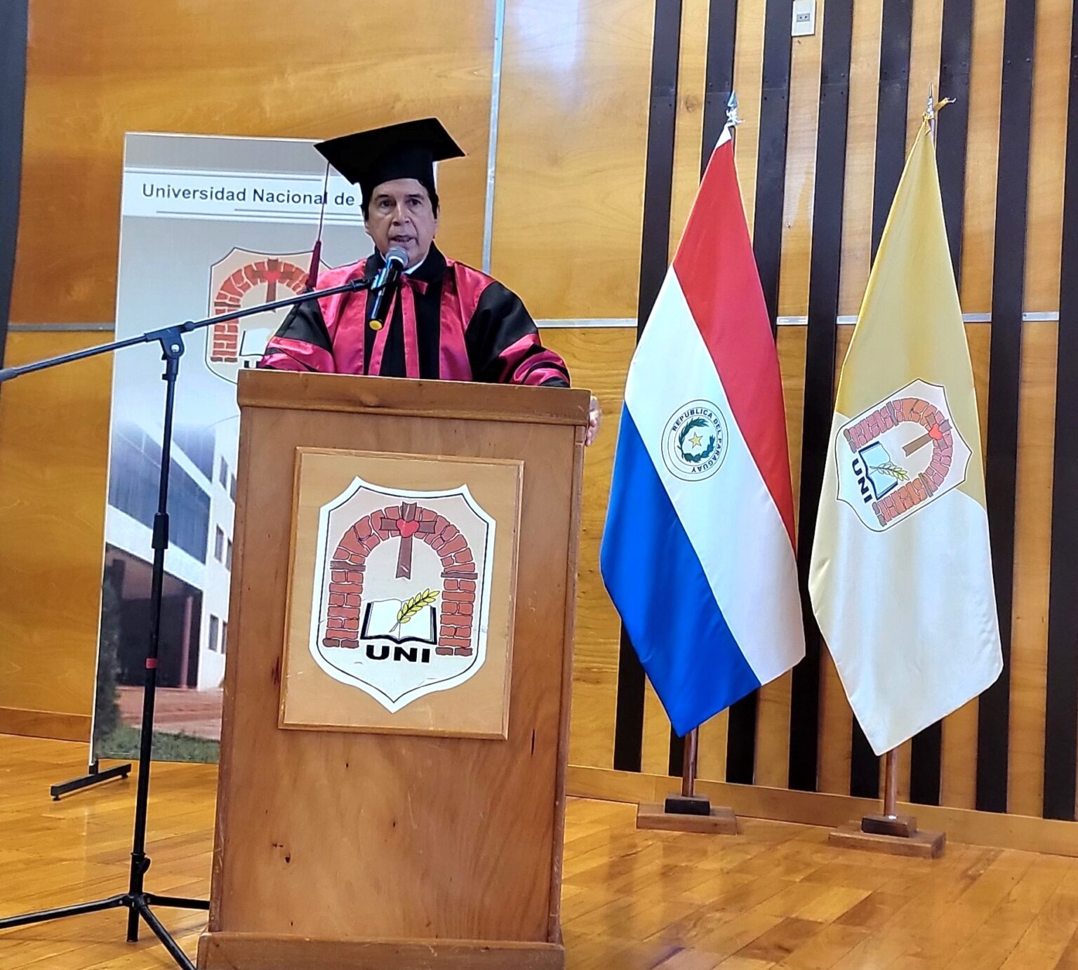 Ceremonia Solemne de Egreso de los Posgraduados de las Facultades de la ...